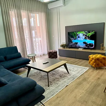 Denis Luxury Delijorgji Τίρανα